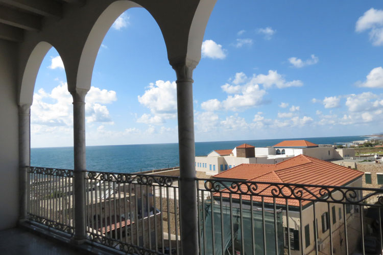 Ako-Tourist-Center-Photo_LandingPage Ako-Tourist-Center-Photo_LandingPage