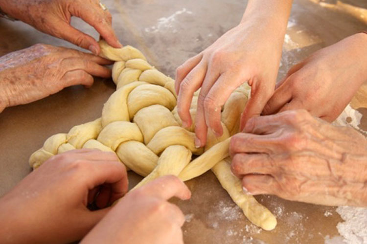Challah-Hands_LandingPage_web_750x500px_JNFUSA Challah-Hands_LandingPage_web_750x500px_JNFUSA
