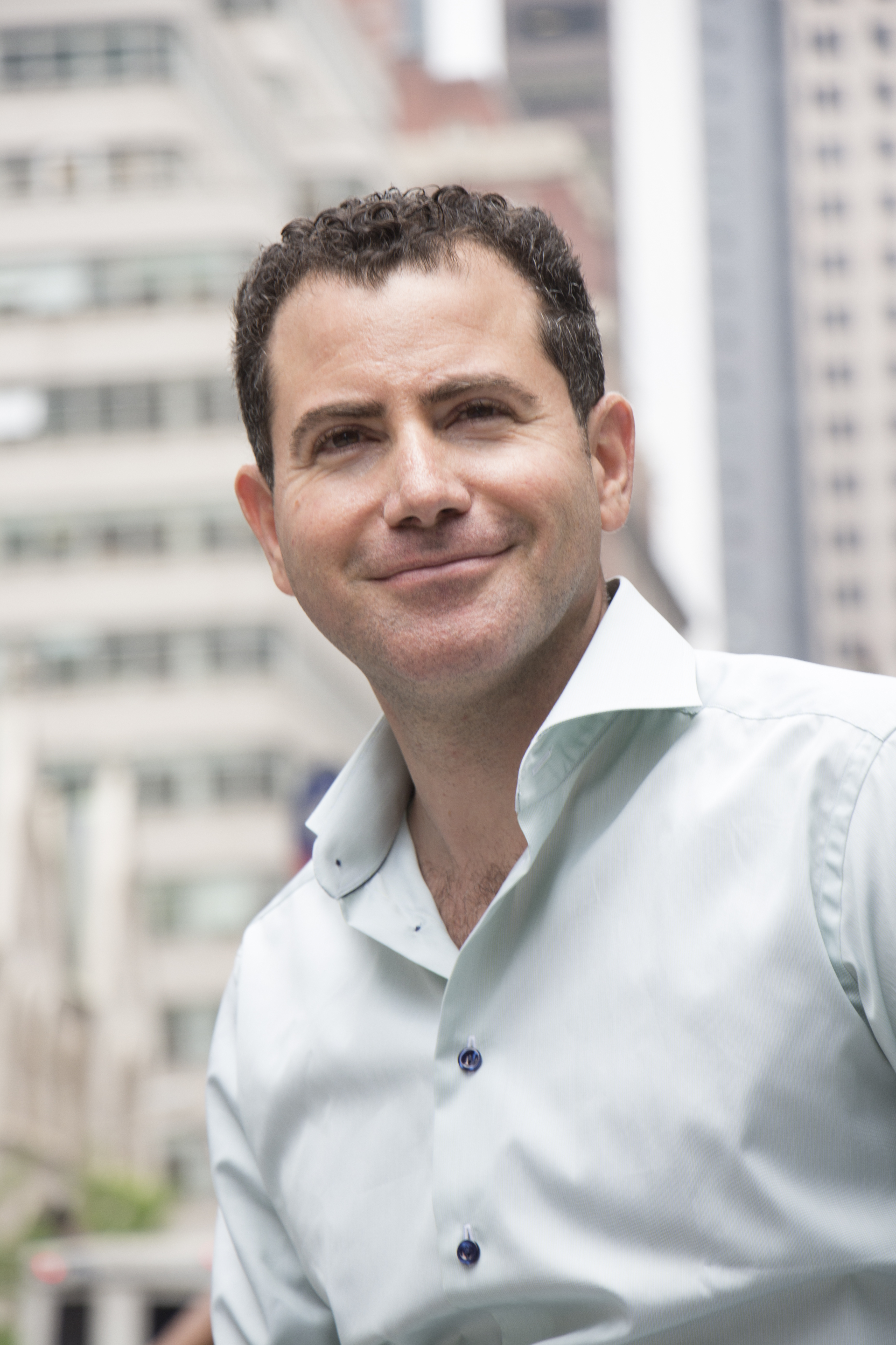 Elan Divon Head shot 