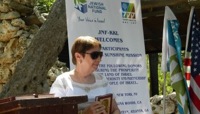 Carol Speaking at American Independence Park_Resize