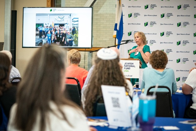 Judi Edelman shares her volunteering experience