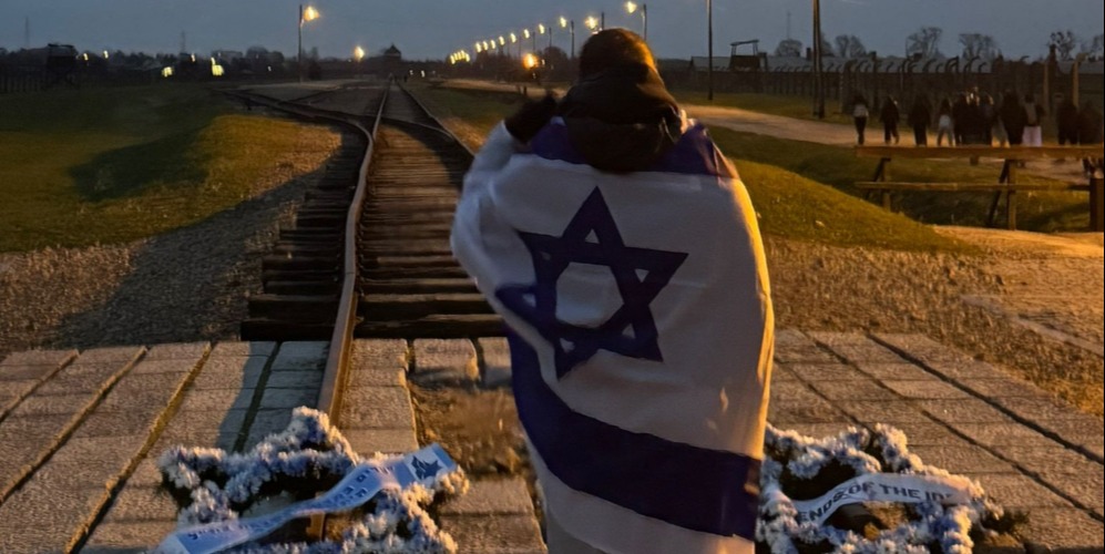 Blog image - Never Forget